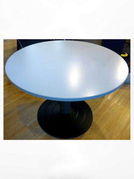 07995-519-bistrotafel-wit-trompetvoet-borijn