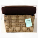 Hocker rotan met bruin kussen